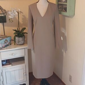 NWT Anna Verdi Dress With Lace Back